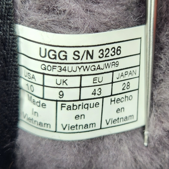 UGG Neumel Black Suede 10 Mens Chukka Boot - Picture 8 of 8